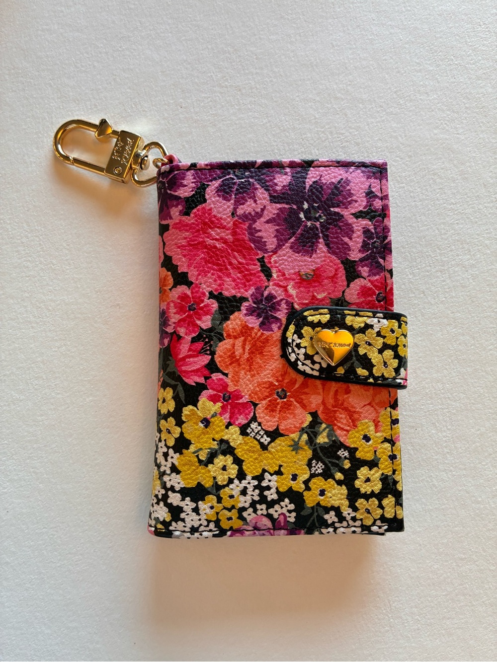 Betsey Johnson Floral Key & Card Holder in Pink, Purple, Yellow, Black